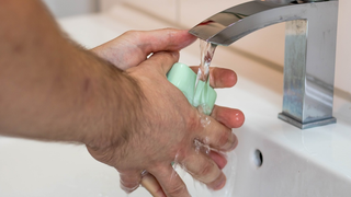 Jet Hand Dryers Are Basically Germ Cannons, Study Finds<em></em>